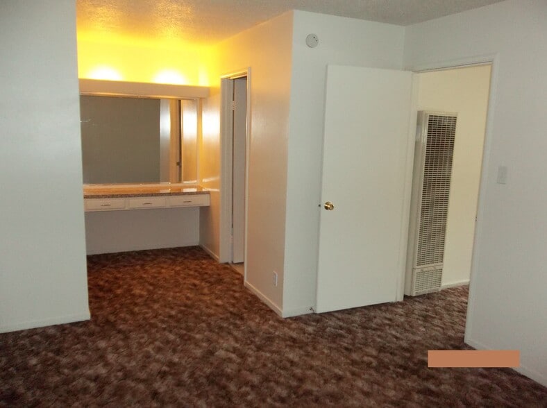 Building Photo - 1514 Lincoln Blvd