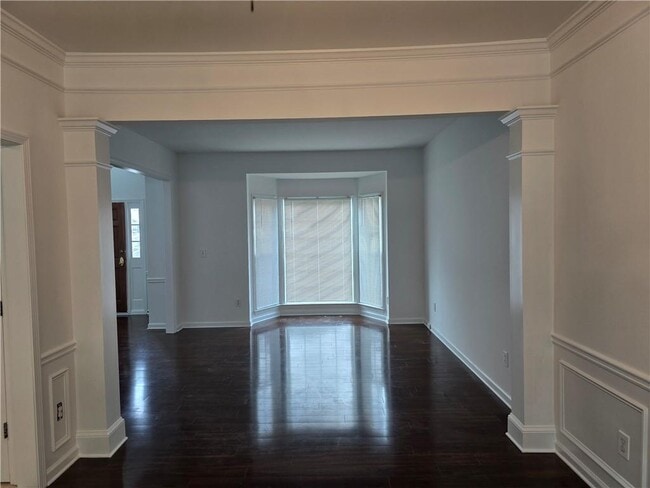 Building Photo - 3587 Thornbrooke Pl