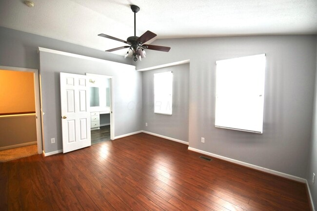 Building Photo - 4400 Greensbury Dr