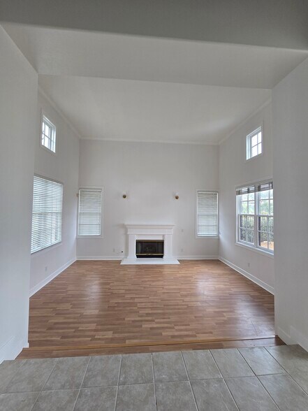 Building Photo - 24932 Normans Way