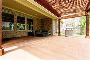 Building Photo - 15716 Belfin Dr
