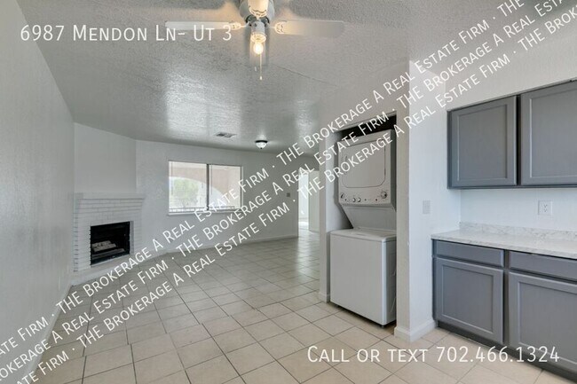 Building Photo - 6987 Mendon Ln