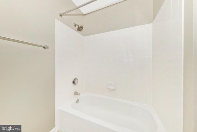Building Photo - 6257 Light Point Pl
