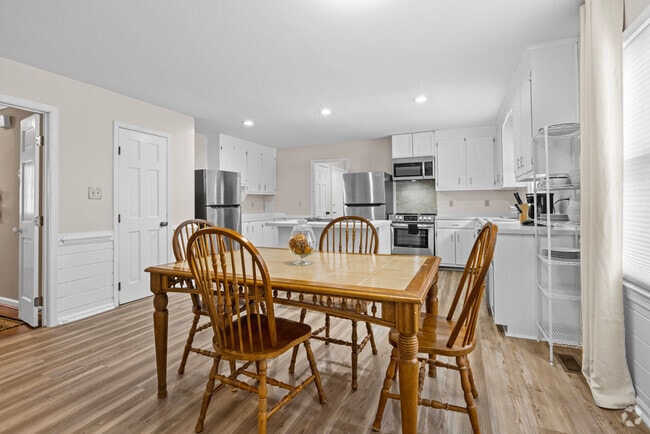 Interior Photo - 29 Sarfan Dr