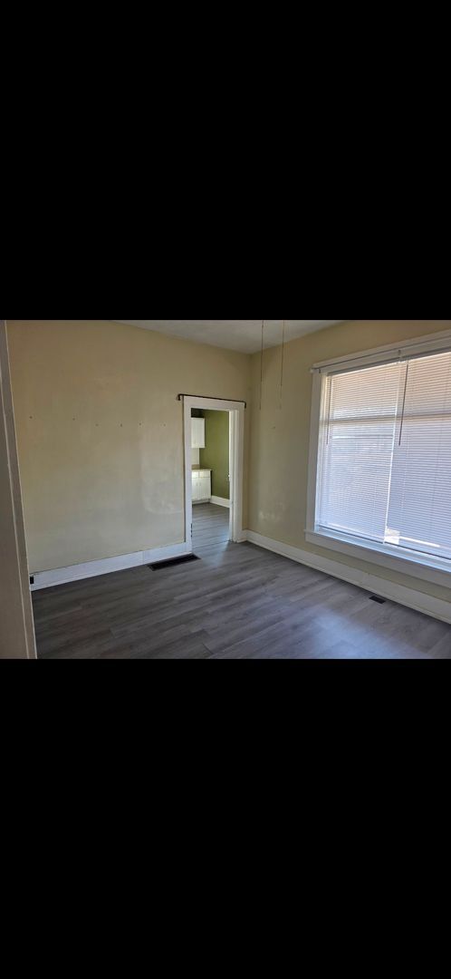 Building Photo - 204 N Fort Wayne Ave