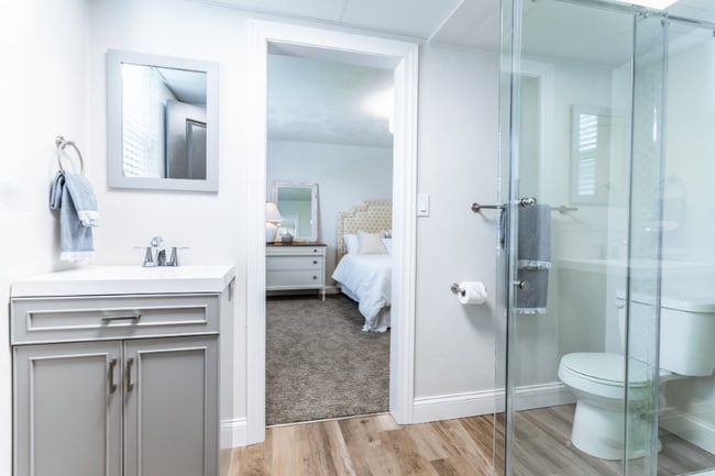 Building Photo - 101 N Rose St