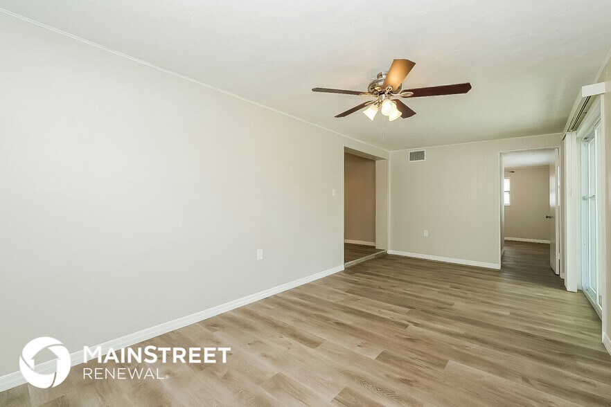 Building Photo - 358 Wertz Dr