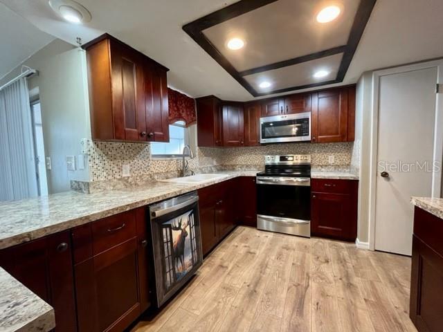 Building Photo - 7540 Oakshire Dr