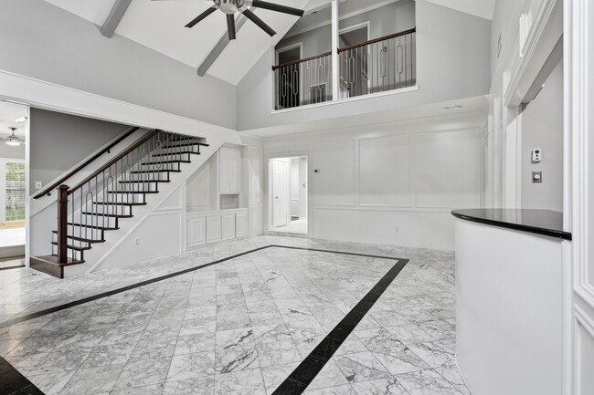 Building Photo - 11507 Del Monte Dr