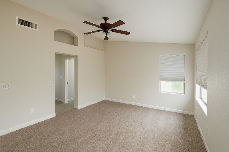 Building Photo - 662 W Crane Ct