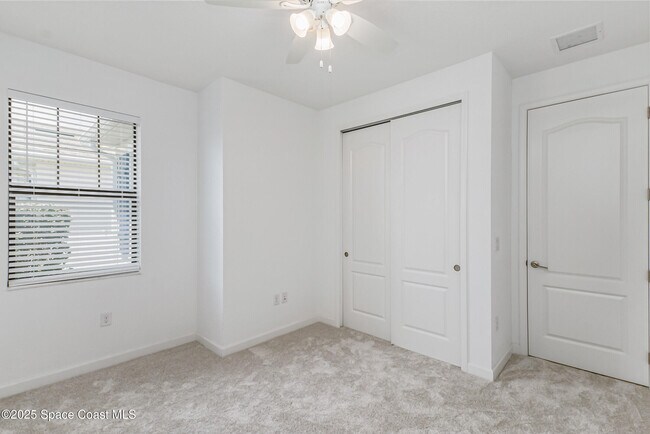 Building Photo - 2490 Treasure Cay Ln