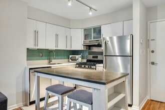 Building Photo - 120 Sherman Ave