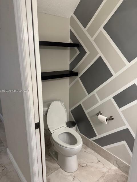 Building Photo - 5650 NW 115th Ct