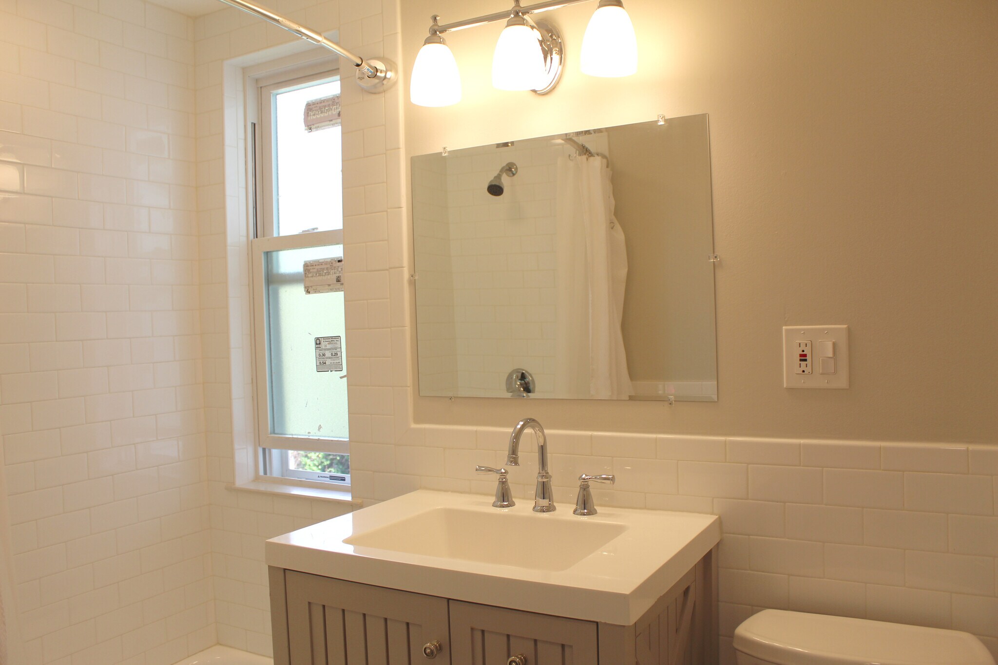 Building Photo - 61 Wenham St