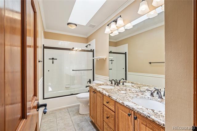 Building Photo - 9470 Kemper Dr