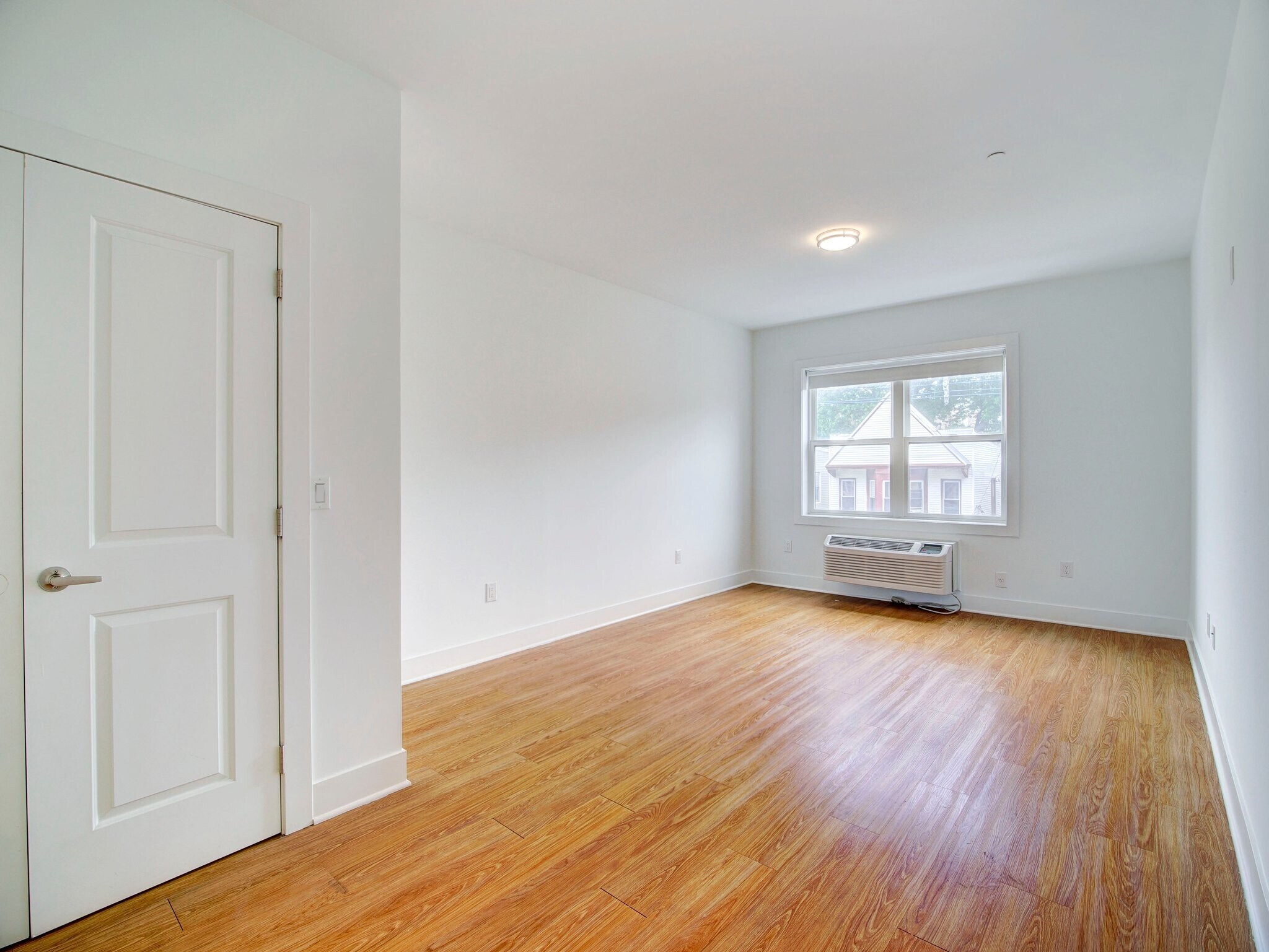 Building Photo - 429 Bergen Ave