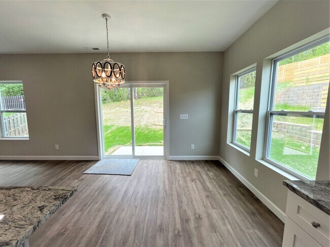 Building Photo - New Construction in an established neighbo...