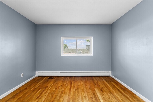 Building Photo - 135 Neponset Ave