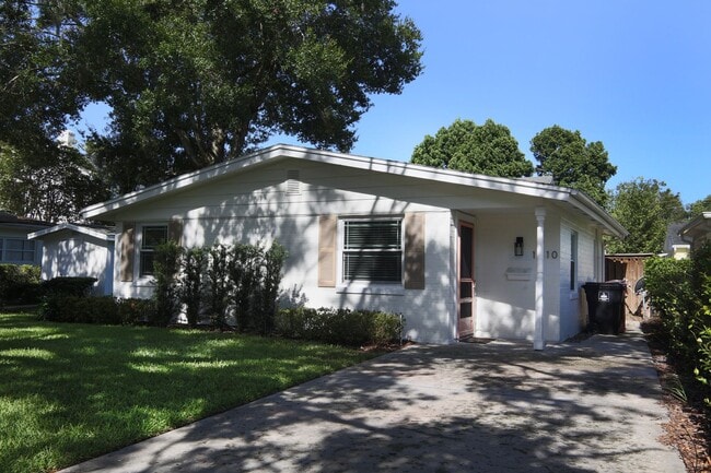 Primary Photo - 1/1 House in College Park near Lake Ivanhoe