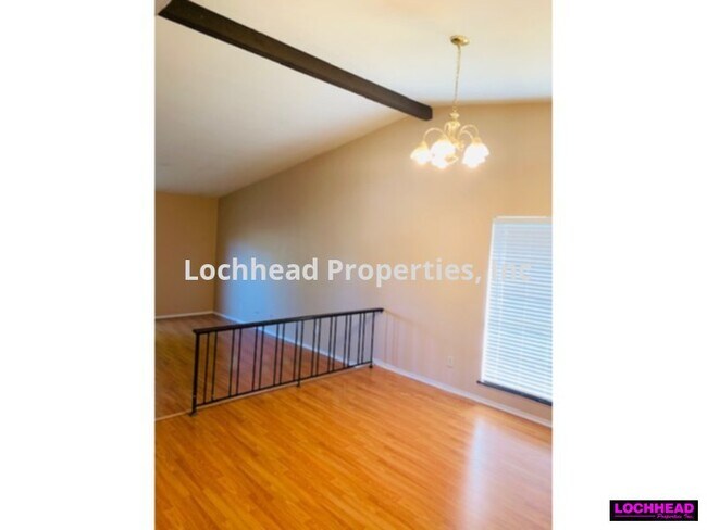 Building Photo - White Rock Village Subdivision in Dallas!!!!