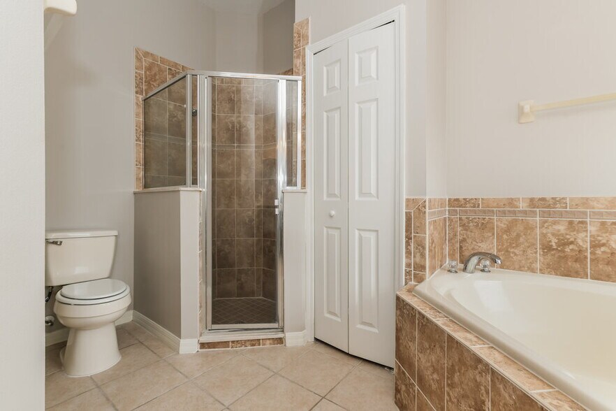 Building Photo - 10217 Dovehill Ln