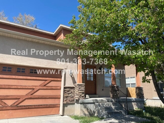 Building Photo - Great 4 bedroom 2 bath West Valley Home