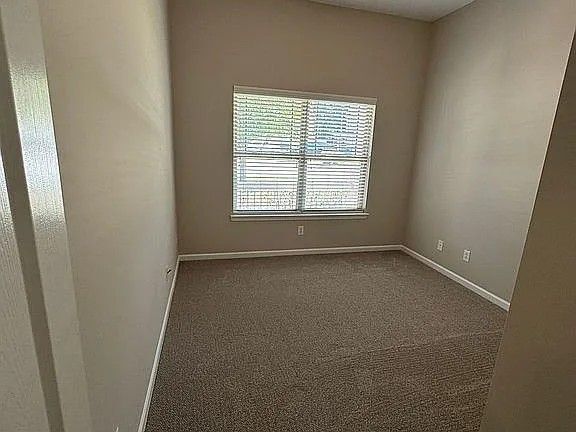 Building Photo - 9056 Lexington Ct