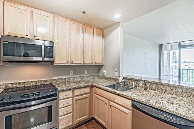 Building Photo - 105 Christina Landing Dr