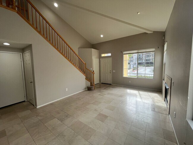 Building Photo - Available for Rent NOW Home in Encinitas!