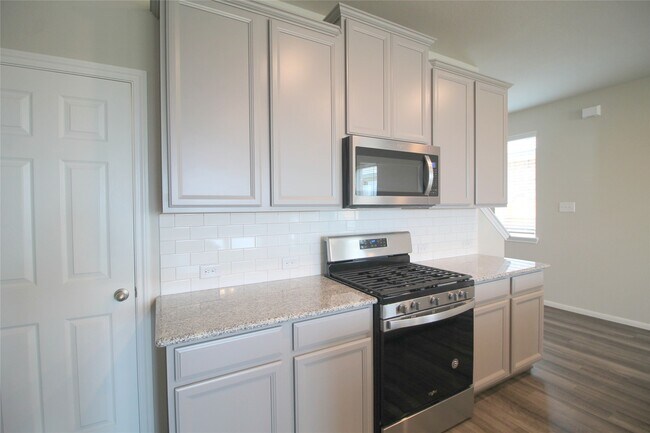 Building Photo - 26018 Windy Prairie Ct