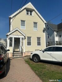 Building Photo - 433 3rd Ave