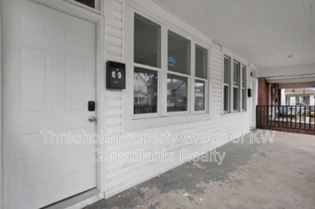 Building Photo - 67-69 South Terrace Avenue