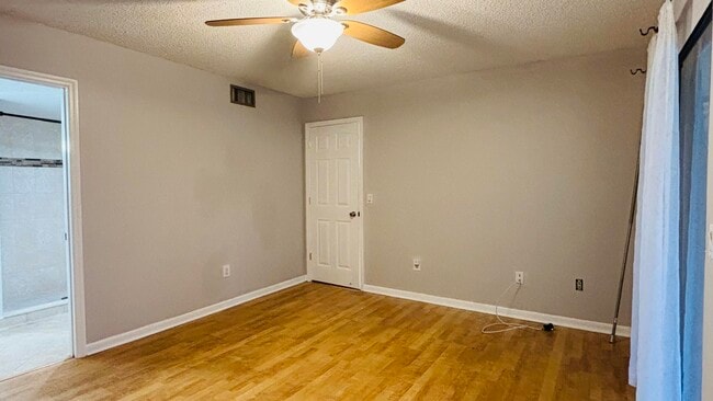 Building Photo - 9521 Boca Cove Cir