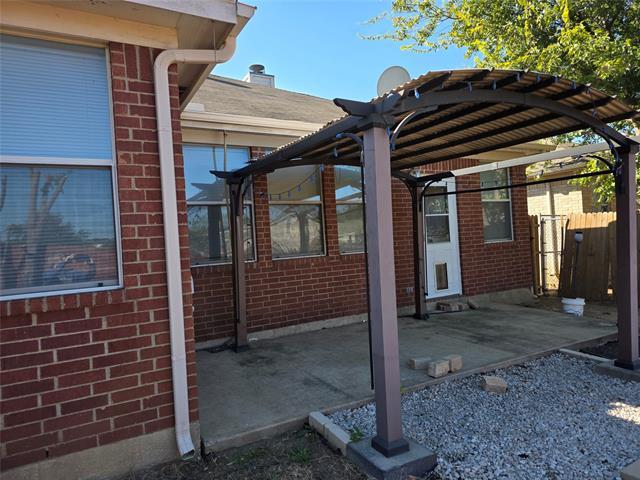 Building Photo - 4758 Marina Del Rd