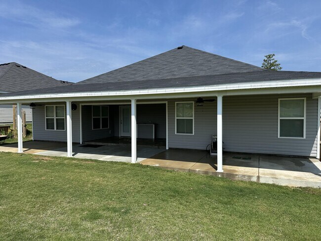 Building Photo - 7266 Hanford Dr