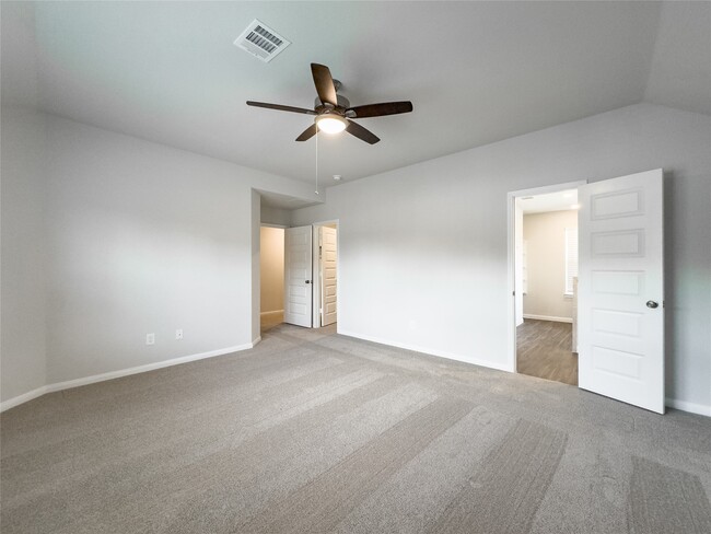 Building Photo - 13368 Burbot Dr