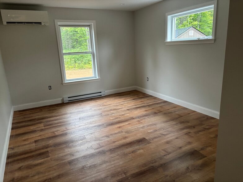 Building Photo - 15 Azalea Dr