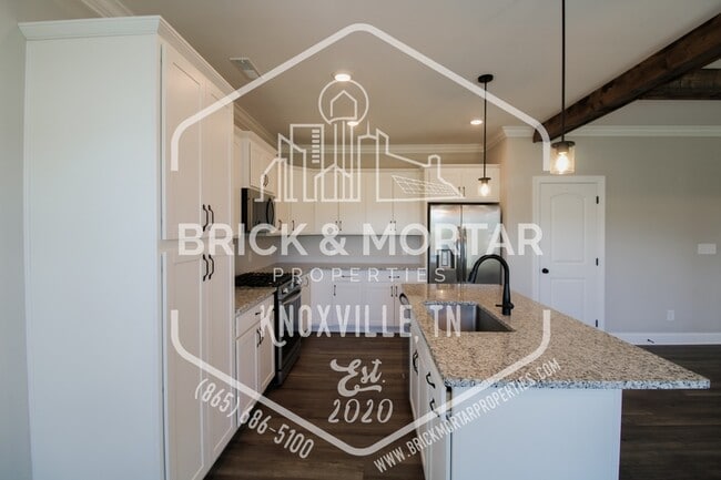 Building Photo - 1669 Spring Berry Ln