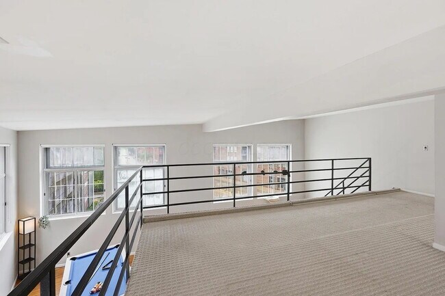 Building Photo - Industrial NYC-Style Loft | Battleship Building | 3 Parking Spots Included