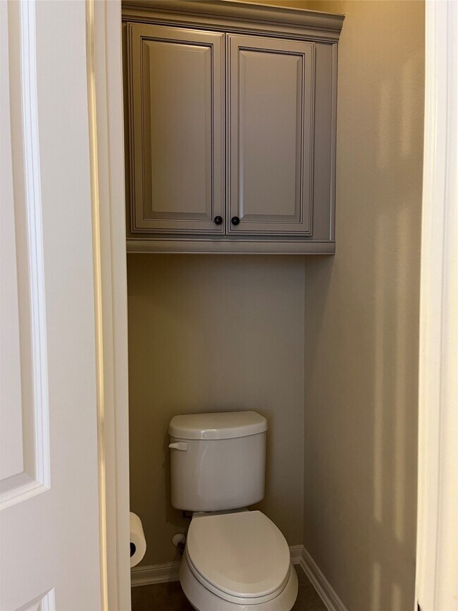 Building Photo - 12250 La Strada St