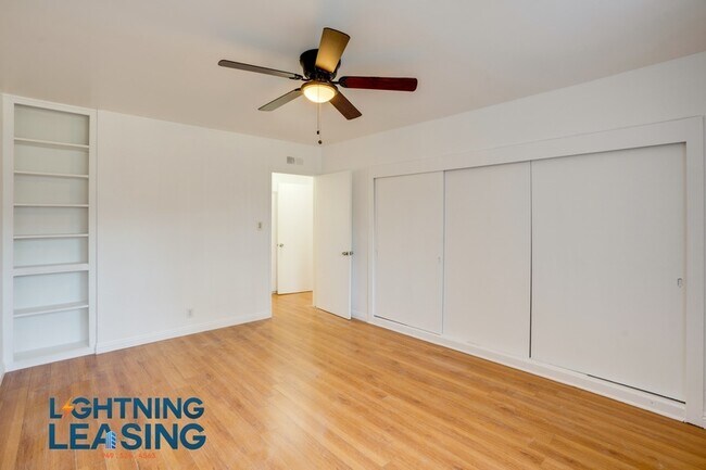 Building Photo - 12310 Chandler Blvd