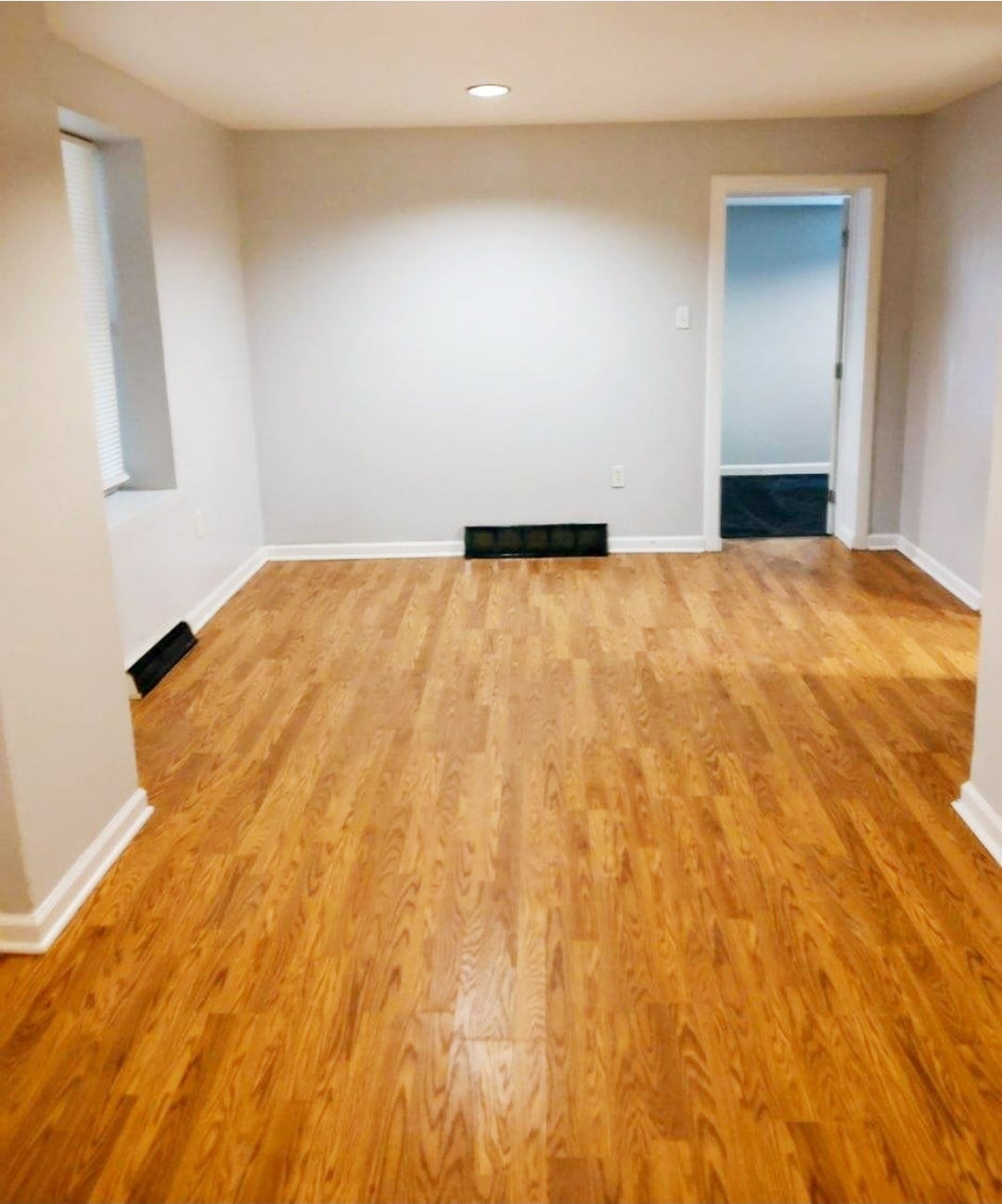 Dining Room and/or Den - 5445 N George Street Ext