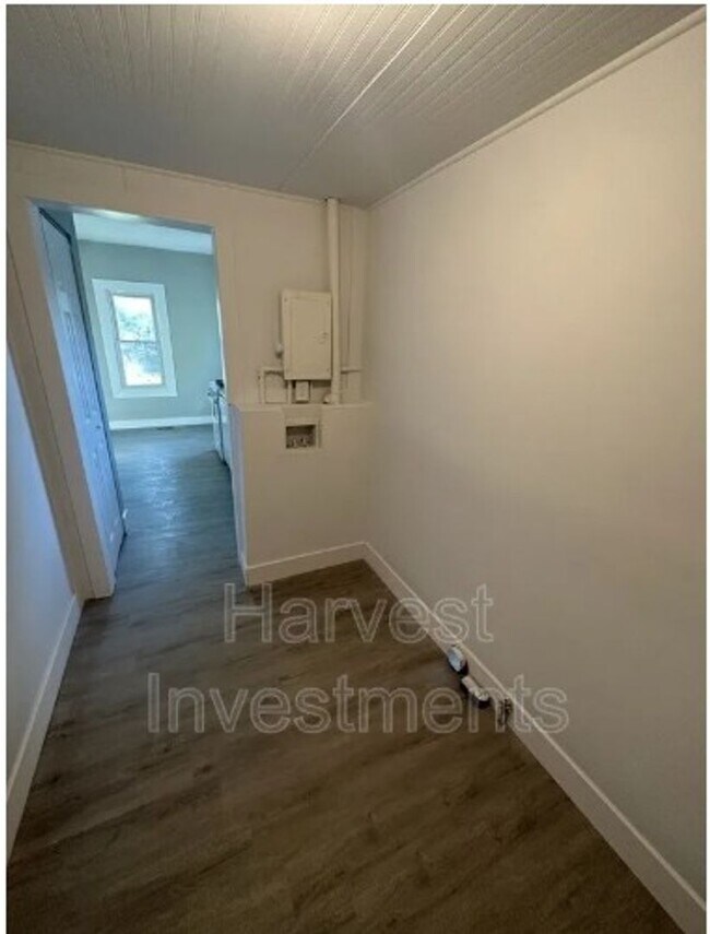 Building Photo - Welcome to Your Next Home with Harvest Investments!