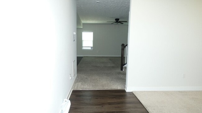 Building Photo - Spacious 4-bedroom, 3.5-bath home in Tipp City, OH