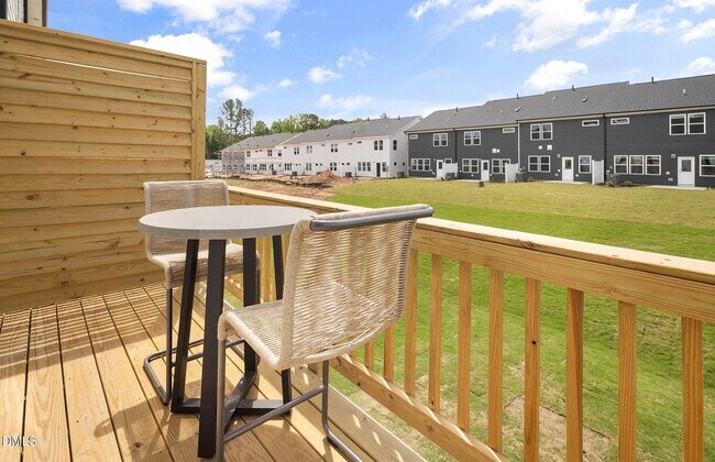 Building Photo - 1620 Tamarisk Ln