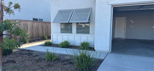 Building Photo - 3321 Mulberry Grv Wy