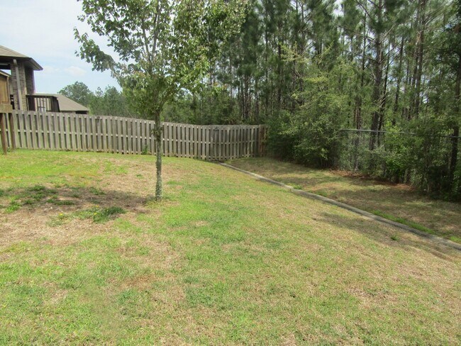 Building Photo - Ashley Plantation 3/2 Home with Open Layou...
