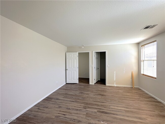Building Photo - 8014 Imperial Treasure St