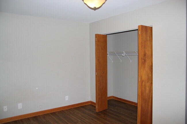 Rear bedroom with large closet - 5857 Highway 161