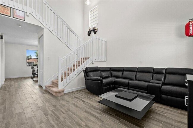 Building Photo - 6021 Night Heron Ct